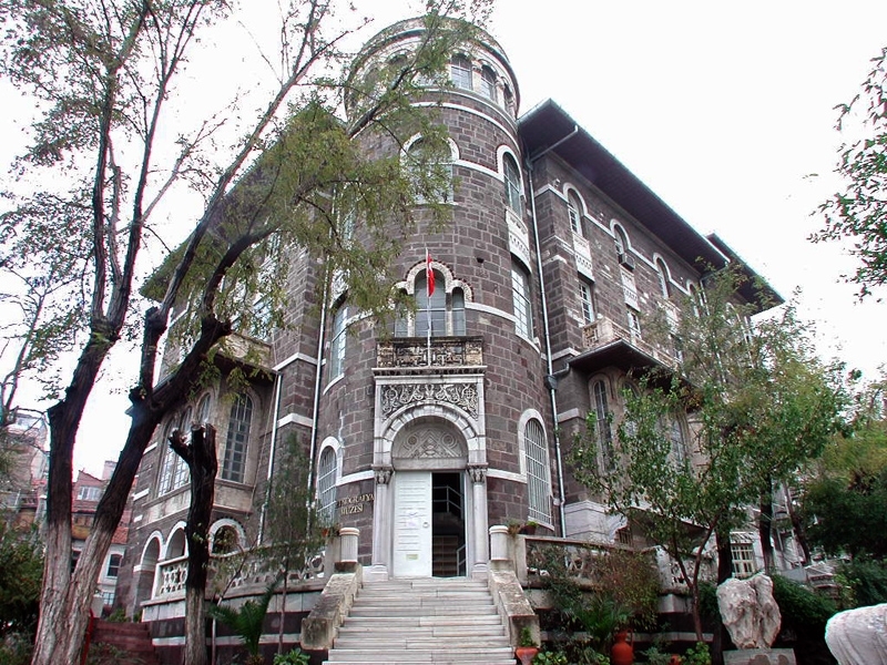 20127114d0726b1-1d89-47e4-9356-5d706c58d355-2 İzmir Yetimhanesi - İzmir Etnografya Müzesi