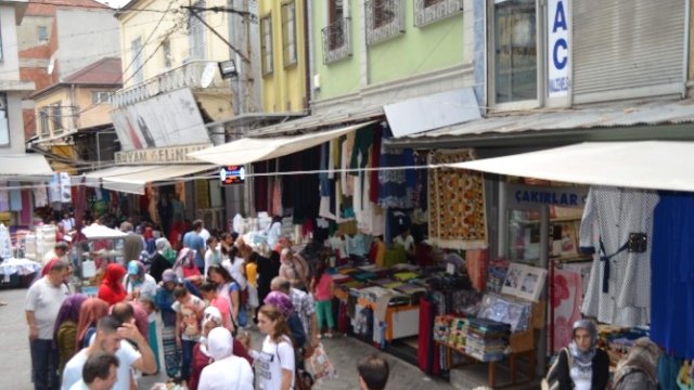 kemeralti-carsisi-03-2 Egiad: Kemeraltı ya Değişecek ya da Yok Olacak