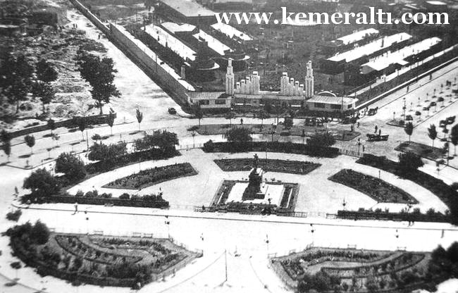 izmir-kemeralti-73-2 İZMİR ATATÜRK ANITI