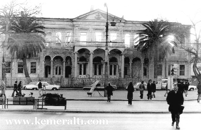 izmir-kemeralti-97-2 KATİPOĞLU KONAĞI - İZMİR VİLAYET KONAĞI
