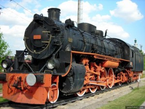 BuharlC4B1-Lokomotifler-MC3BCzesi-300x225-2 Buharlı Lokomotifler Müzesi