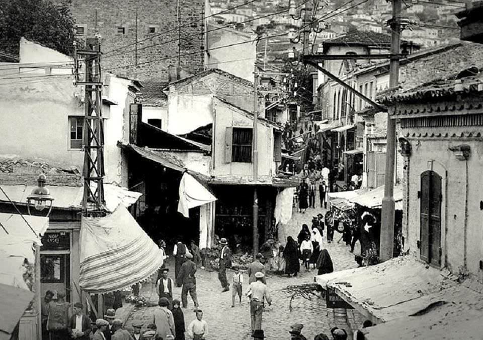 izmir-kemeralti-1950ler Kestelli Yokuşu ve Özsütün Doğuşu