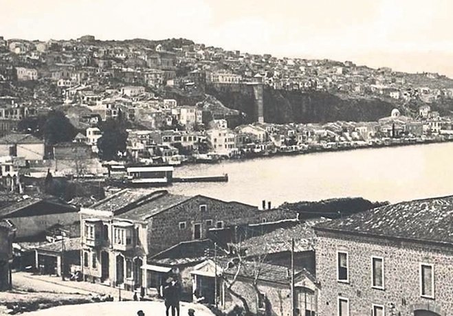 yahudilere-kucak-acan-semt-karatas-1502050238358-2 Yahudilere kucak açan semt: Karataş
