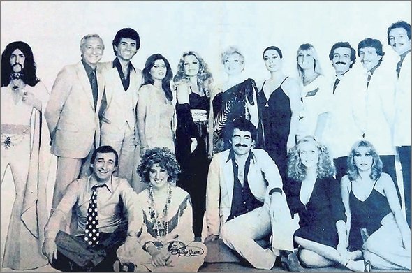 yangin-yeri-imeceyle-fuar-oldu-1502989066933-2 Yangın yeri imeceyle fuar oldu
